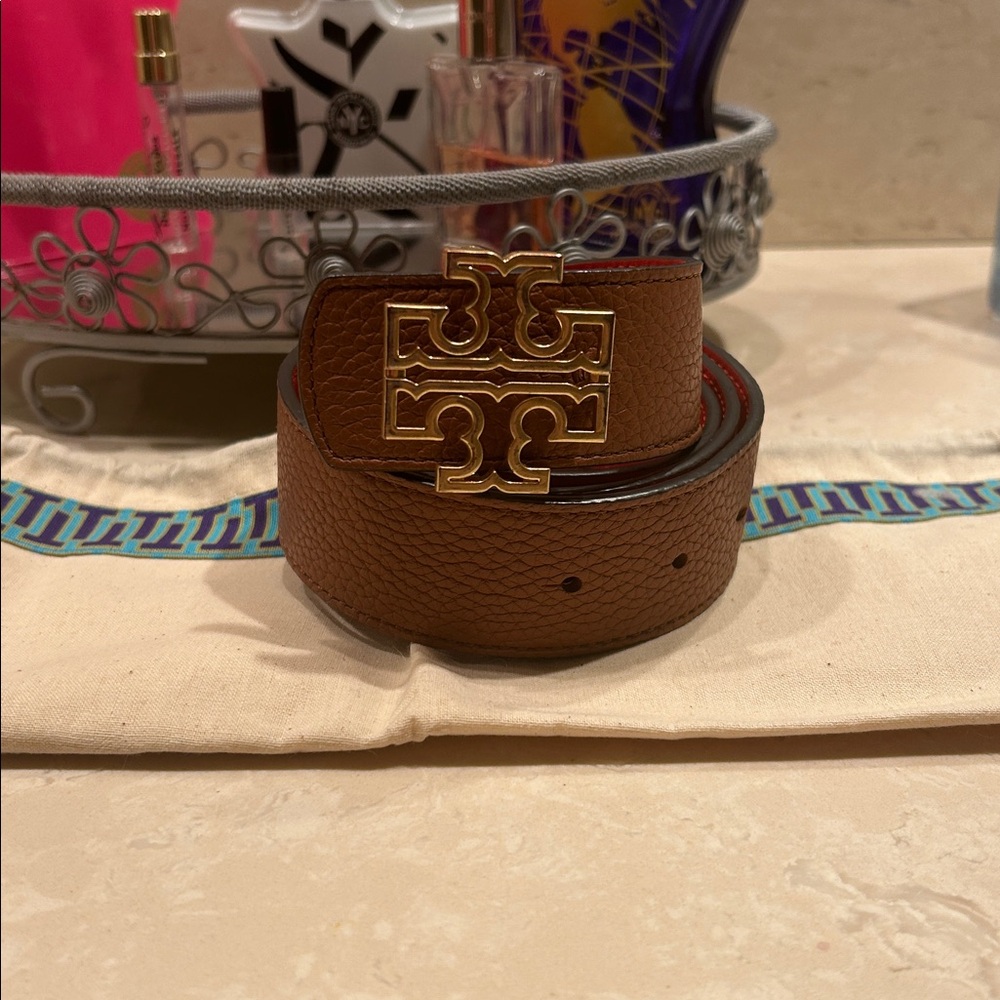 Tory Burch Tan and Orange Leather reversible Belt with Gold Emblem.